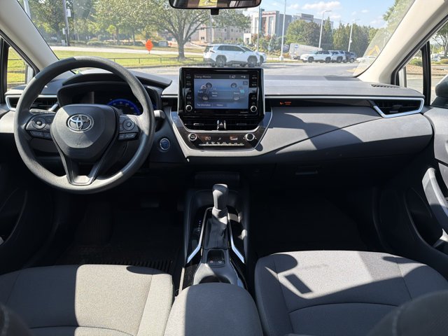 Certified 2021 Toyota Corolla LE FWD image 26