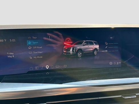 Certified 2025 Cadillac Escalade Sport w/ Touring Package AWD/4WD image 32