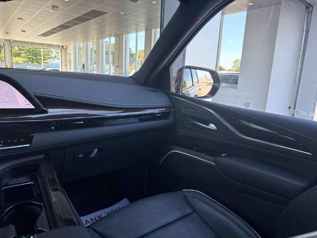 Certified 2024 Cadillac Escalade Premium Luxury w/ LPO, Floor Liner Package AWD/4WD image 66