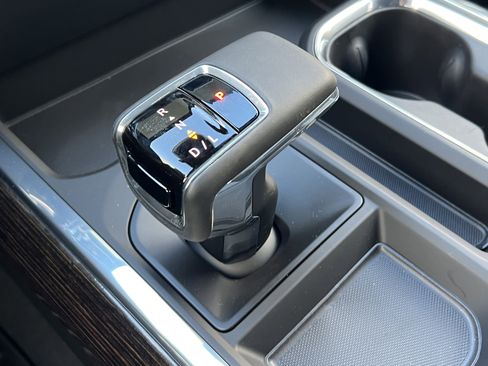 New 2026 GMC Sierra 1500 Elevation w/ Preferred Package image 30