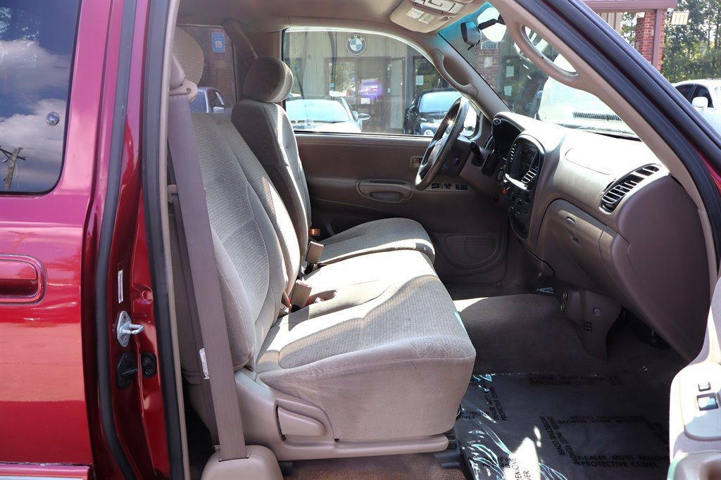 Used 2000 Toyota Tundra Limited RWD image 16