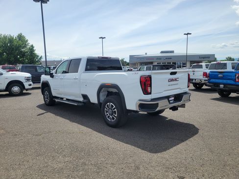 Used 2025 GMC Sierra 3500 SLE w/ SLE Convenience Package AWD/4WD image 11
