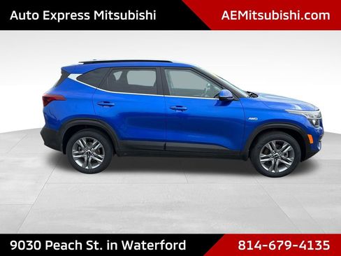 Used 2023 Kia Seltos S w/ Navigation Package AWD/4WD image 8