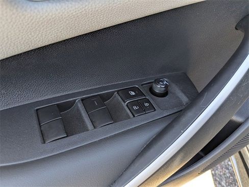 Used 2024 Toyota Corolla SE image 32