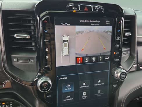 Used 2022 RAM 1500 Limited AWD/4WD image 19