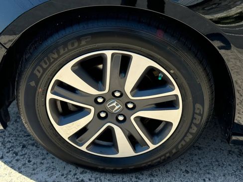 Used 2016 Honda Odyssey Touring image 41