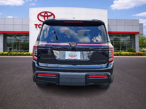 Used 2025 Nissan Armada PRO-4X AWD/4WD image 6