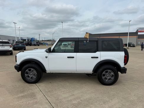 Certified 2025 Ford Bronco Big Bend image 8