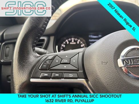 Used 2017 Nissan Rogue SL w/ SL Premium Package image 13
