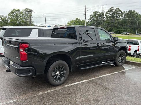 Used 2024 Chevrolet Silverado 1500 Custom RWD image 2