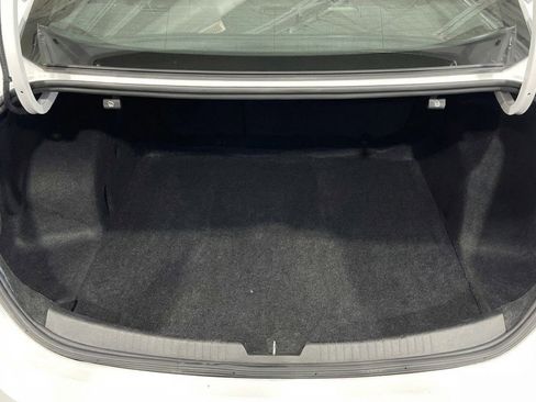 Used 2024 Chevrolet Malibu LT image 20