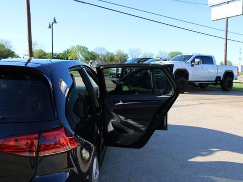 Used 2015 Volkswagen GTI S FWD image 43