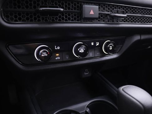 Certified 2023 Honda HR-V LX image 6