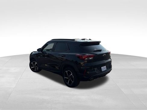 Used 2022 Chevrolet TrailBlazer RS w/ Sun and Liftgate Package AWD/4WD image 4