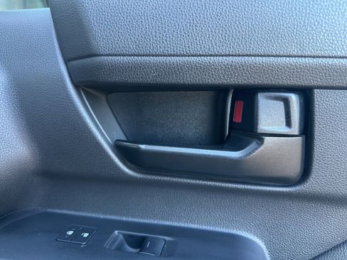 Used 2024 Toyota Tacoma SR5 image 19