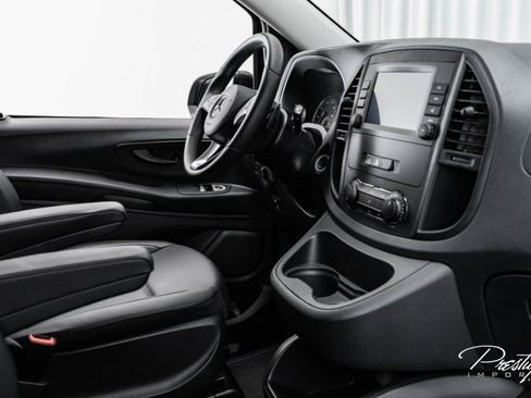 Used 2022 Mercedes-Benz Metris image 38