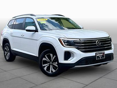 Used 2024 Volkswagen Atlas SE