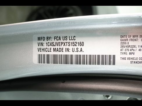 Used 2026 Jeep Grand Wagoneer Summit AWD/4WD image 30