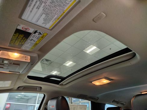 Used 2021 Toyota Sequoia TRD Pro AWD/4WD image 13