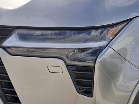 Used 2024 Lexus GX 550 image 10