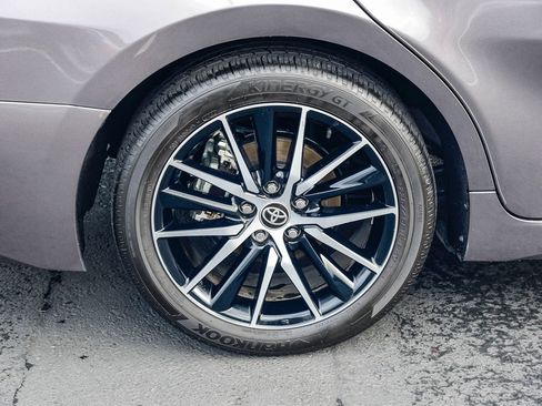 Used 2023 Toyota Camry SE image 9