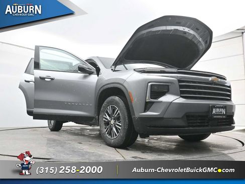 New 2026 Chevrolet Traverse LT image 31