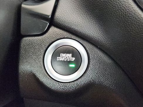 Used 2024 Chevrolet Equinox LT AWD/4WD image 22