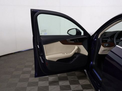 Used 2023 Audi A4 2.0T Premium w/ Convenience Package AWD/4WD image 20