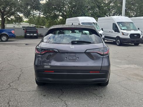 Used 2024 Honda HR-V LX image 6