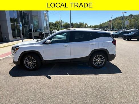 Used 2022 GMC Terrain SLT FWD image 4