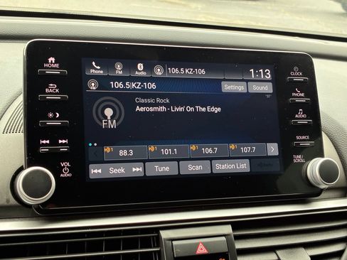 Used 2022 Honda Accord Sport image 21