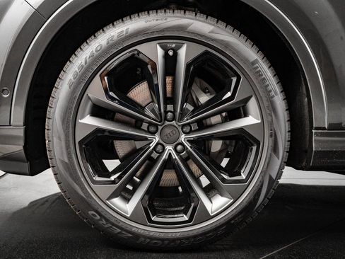 New 2026 Audi Q7 3.0T Premium Plus image 13