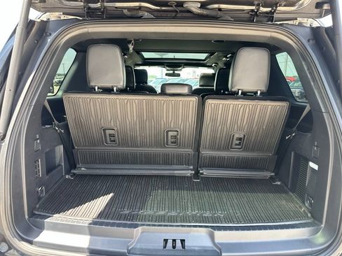 Used 2022 Ford Expedition Platinum AWD/4WD image 31