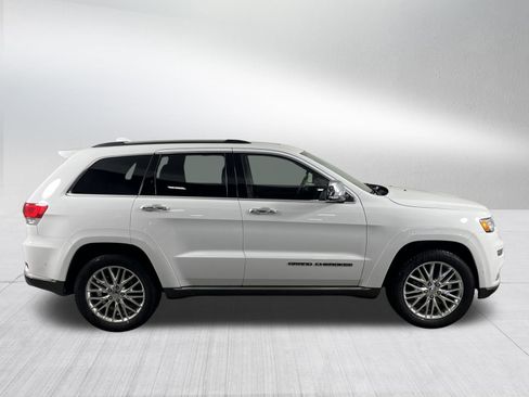 Used 2017 Jeep Grand Cherokee Summit image 8