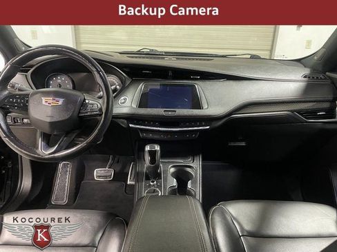 Used 2019 Cadillac XT4 Sport image 14