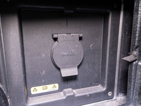 Used 2021 Ford F150 XLT w/ Equipment Group 302A High image 13