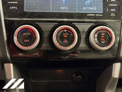 Used 2016 Subaru Forester 2.5i Limited w/ Popular Package #2 image 17