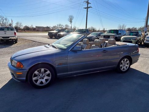 Used 2001 BMW 325Ci Convertible image 1