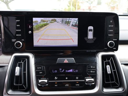 Used 2022 Kia Sorento EX w/ Panoramic Sunroof Package image 53