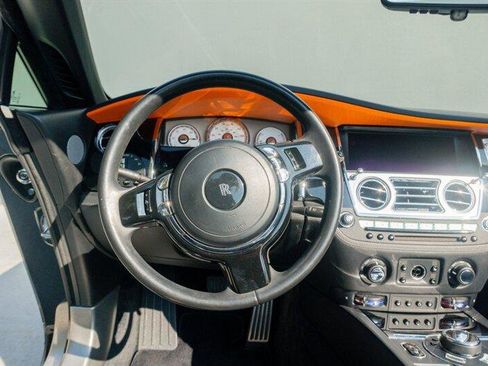 Used 2018 Rolls-Royce Dawn image 67