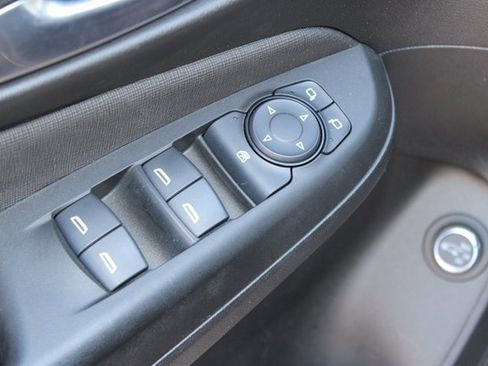 Used 2024 Buick Envista Avenir image 21