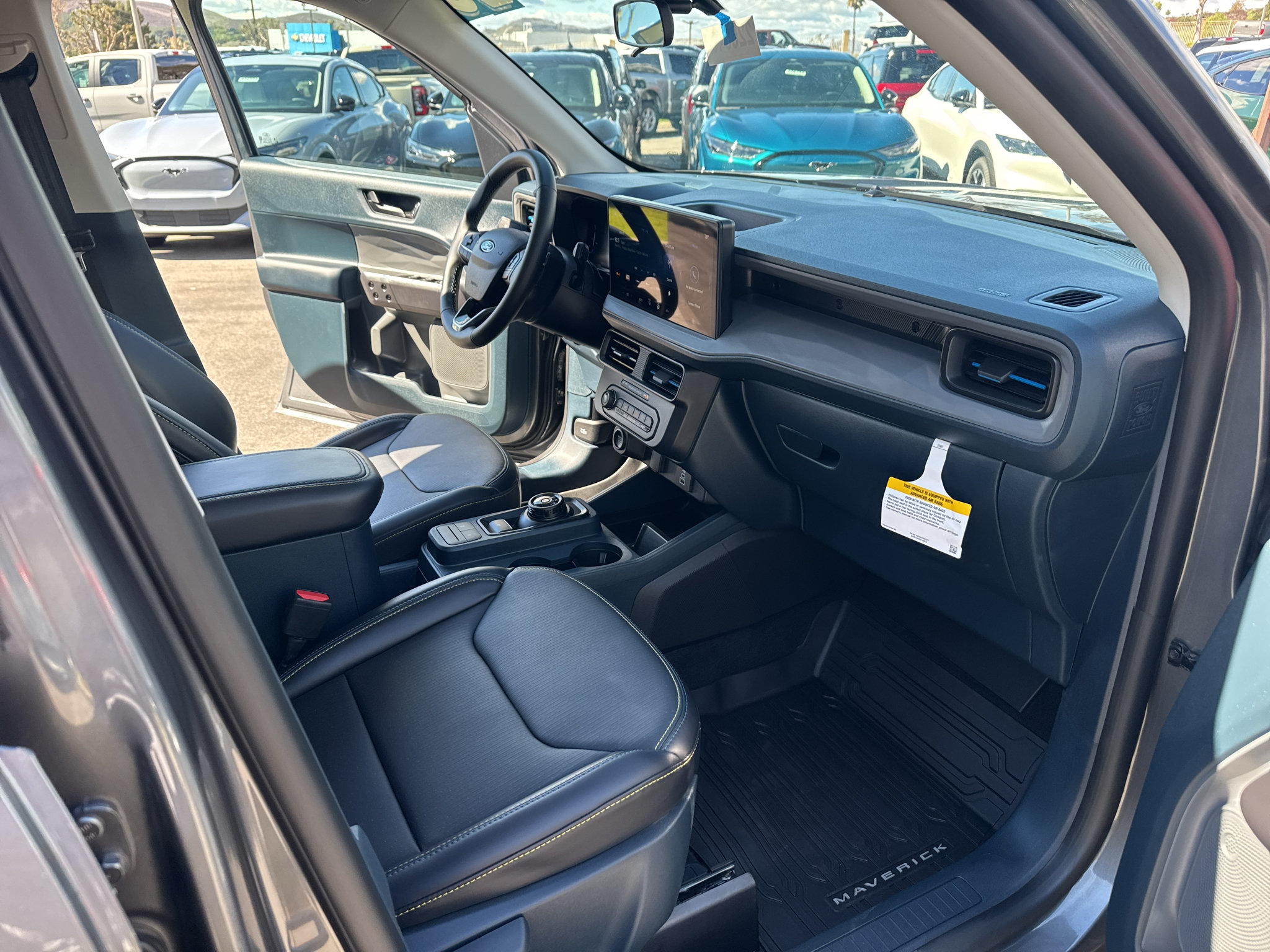 Used 2026 Ford Maverick Lobo AWD/4WD image 24