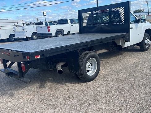 Used 2011 Chevrolet Silverado 3500 W/T image 4
