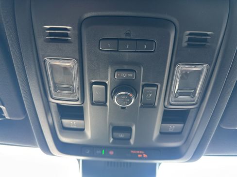 Used 2024 Chevrolet Tahoe RST w/ Luxury Package image 27