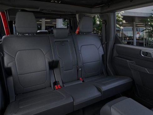 New 2025 Ford Bronco Badlands image 11