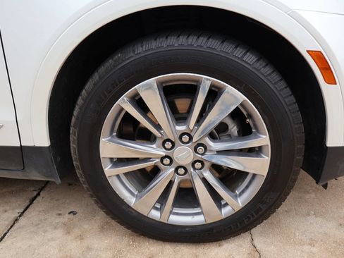 Used 2024 Cadillac XT5 Premium Luxury w/ Technology Package FWD image 9
