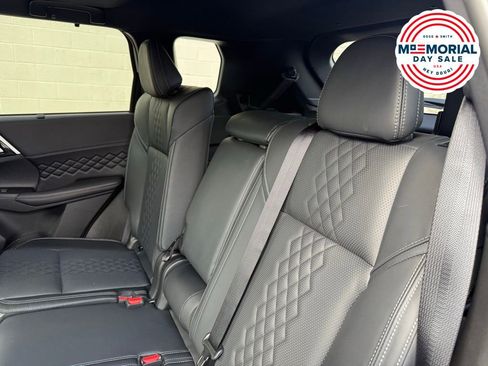 New 2025 Mitsubishi Outlander SEL Black Edition AWD/4WD image 26