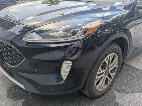 Used 2021 Ford Escape SEL w/ Equipment Group 302A AWD/4WD image 11