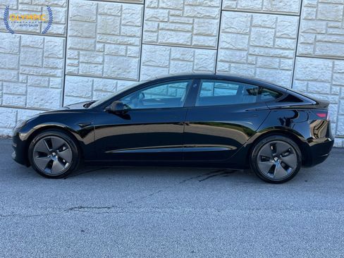 Used 2023 Tesla Model 3 Standard Range RWD image 7