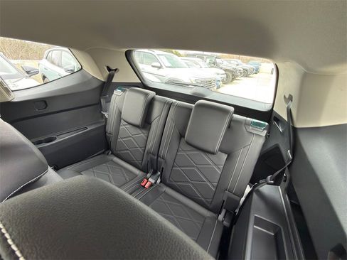 New 2026 Volkswagen Atlas SE image 31